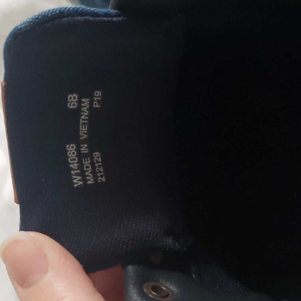 Cole Haan Limited edition GrandPro Sneakers - Picture 4 of 5